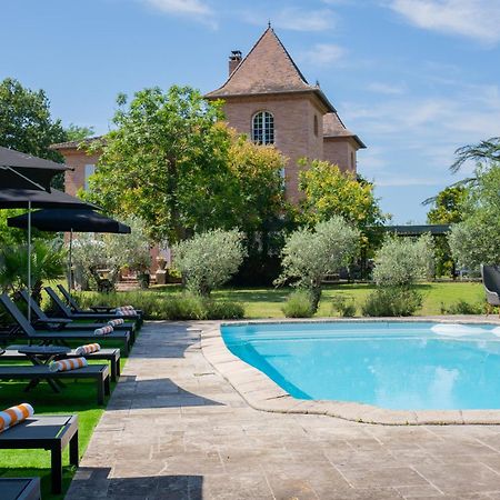 Castel Bois Marie, Maison D'Hotes มงโตบ็อง ภายนอก รูปภาพ The swimming pool at Château de Chaumont