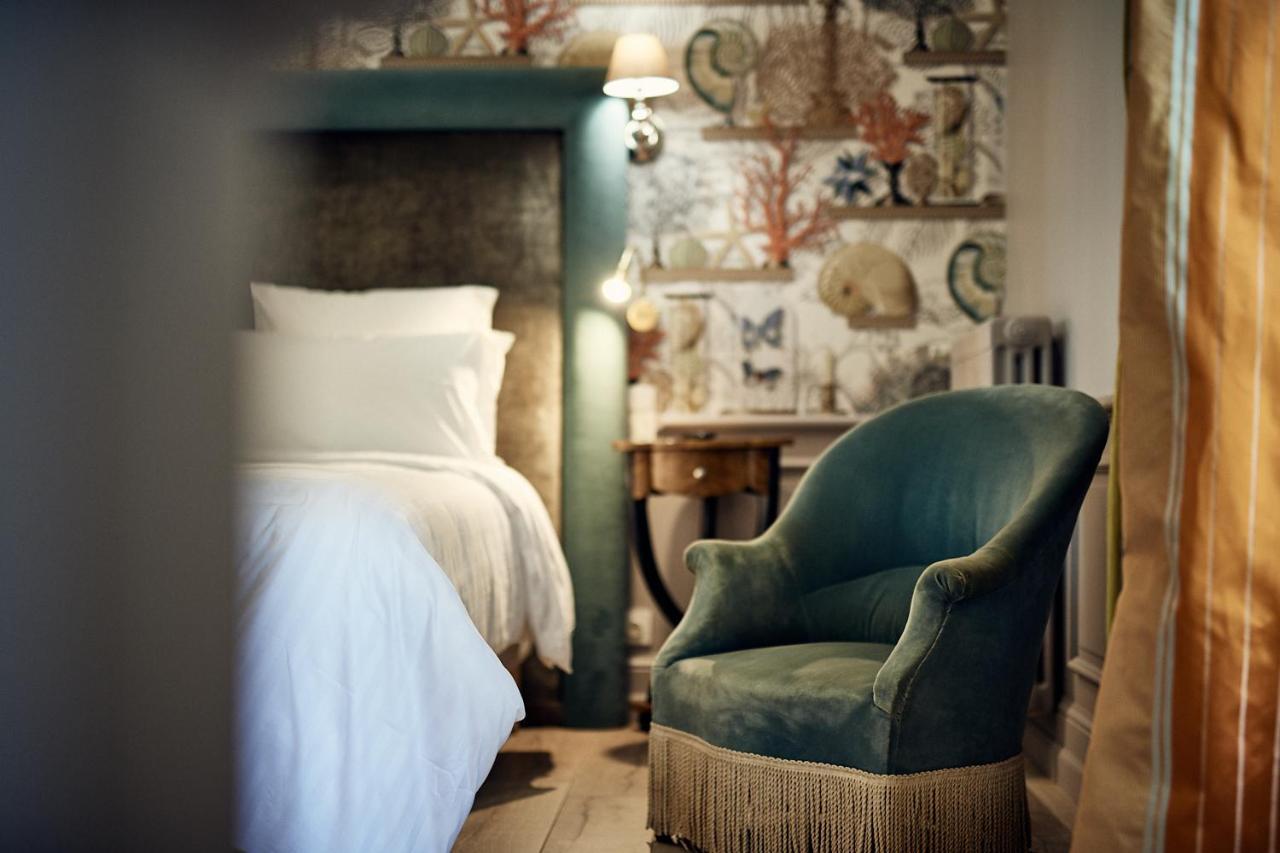 Castel Bois Marie, Maison D'Hotes มงโตบ็อง ภายนอก รูปภาพ A room at the hotel
