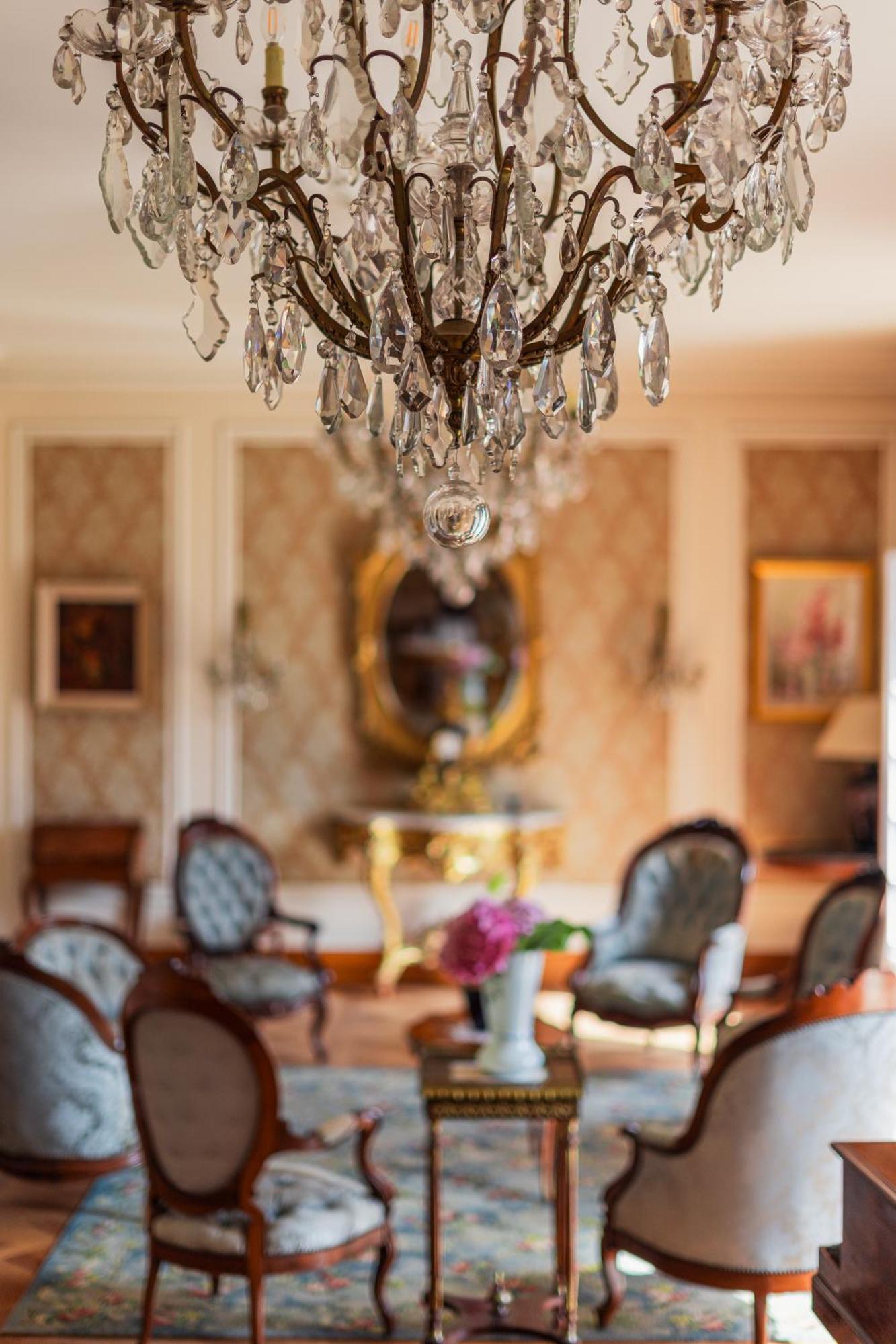 Castel Bois Marie, Maison D'Hotes มงโตบ็อง ภายนอก รูปภาพ The interior of the residence