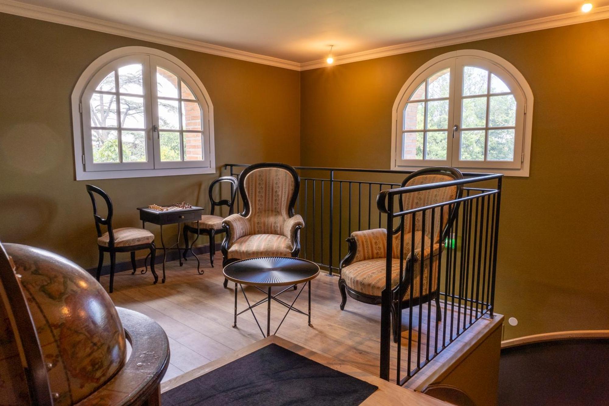 Castel Bois Marie, Maison D'Hotes มงโตบ็อง ภายนอก รูปภาพ The interior of the house