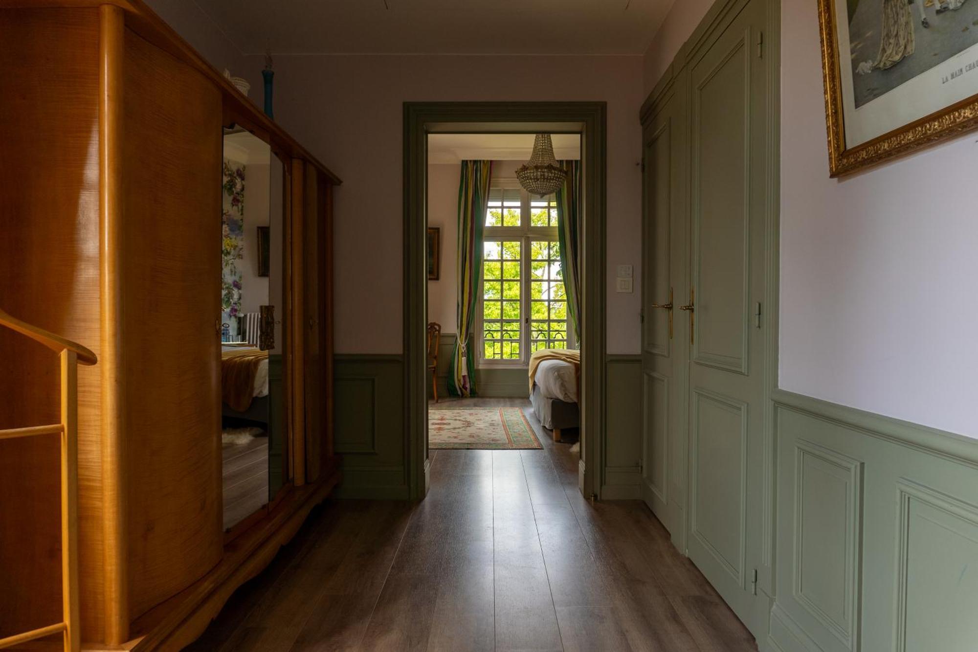 Castel Bois Marie, Maison D'Hotes มงโตบ็อง ภายนอก รูปภาพ The interior of the house